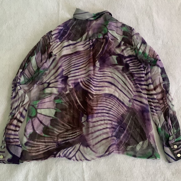 Guess by Merciano long sleeve summer top for sale - Picture 2 of 3